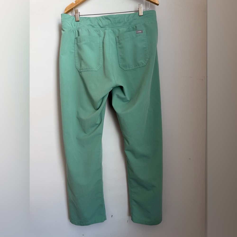 FIGS Scrub Pants Large Petite L/P Light Green Technical Collection - Picture 4 of 8